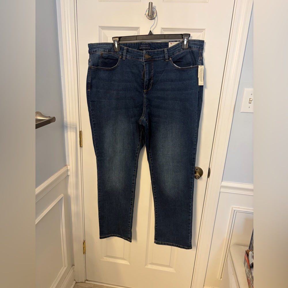 NWT Talbots plus size jeans size 20W. High waist/straight leg. Simply flattering